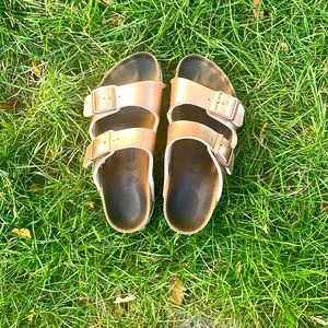 Birkenstocks|Size:3.5|Rosegold